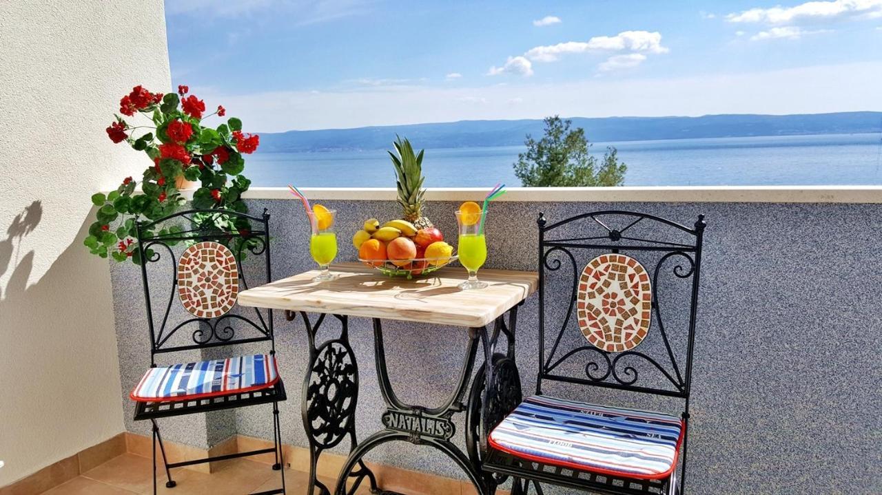 Apartments By The Sea Krilo Jesenice, Omis - 15145 Εξωτερικό φωτογραφία