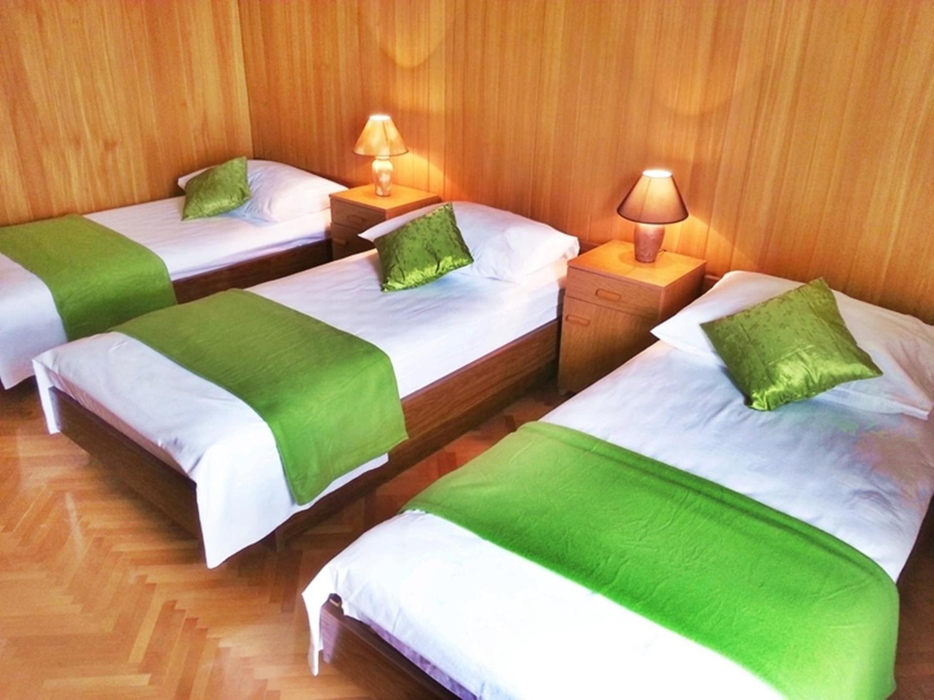 Apartments By The Sea Krilo Jesenice, Omis - 15145 Δωμάτιο φωτογραφία